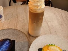 冰淇淋拿铁-玲婧胡同·生日蛋糕·餐厅(嘉里城店)