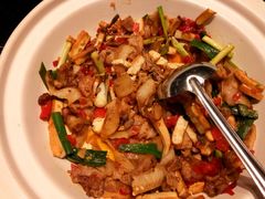 -黔蘑菇四季餐厅(观山湖店)