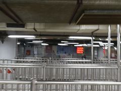 -罗湖口岸交通楼-停车场