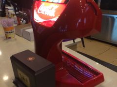 -完美世界影城(昆明翡翠湾店)