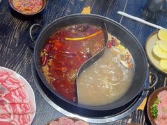 -冯校长老火锅(中联广场店)
