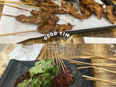 -鼎原力量东北吊炉烧烤(临河街店)