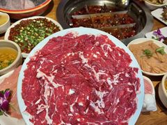 -城墙拐拐火锅(三峡广场黑金冠店)