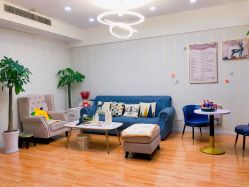 -萱草产后康复催乳中心(江宁万达店)