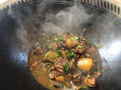-锅老头海鲜铁锅炖