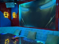 -UK派对KTV(日月广场店)