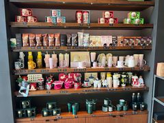 -星巴克(武汉江夏中百广场店)