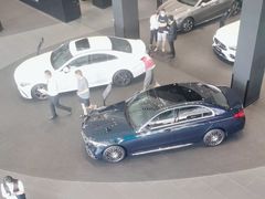 -奔驰上海利星(七宝店)