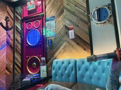 -歌友汇KTV(悦荟广场店)