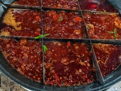 -正南齊北重庆老火锅(光华村直营店)