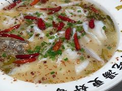 -江渔儿酸菜鱼(港湾1号店)