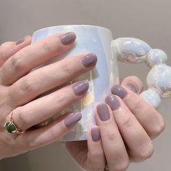 -花岐款式专研健康美甲沙龙