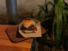 -BURGER BRO'S