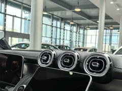 -杭州中升之星奔驰4S店(滨江店)