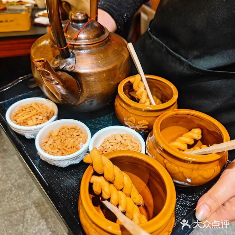 寻味西安｜超多明星打卡的小骆驼烧烤