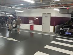 -冰纷万象滑冰场(深圳万象城店)