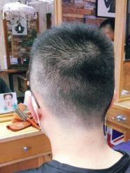 点击看大图 -首脑美发沙龙