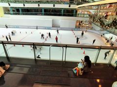 -又一城歡天雪地溜冰商店