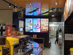 -麦当劳(北苑秋实路店)