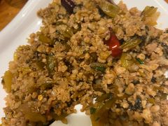 -滇香肴·云南菜蒸汽石锅鱼(云南北路店)