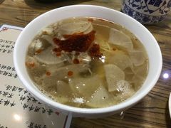 -陇上全荟兰州传统牛肉面(延吉路店)