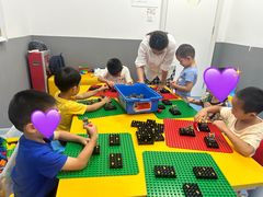 -童程童美·信息学竞赛·乐高机器人编程(萝岗校区)
