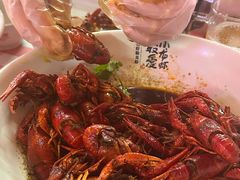 -龙巢盱眙龙虾·鸡煲·烧烤宵夜(坪洲店)