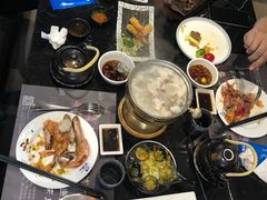 -小天鹅戴斯酒店鲸鲨百汇创作料理