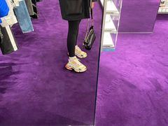 -BALENCIAGA(德基广场店)