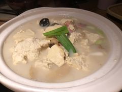 土家手掰柴火豆腐-吃饭皇帝大(解放西路店)