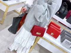 -伯肯黑德角名品折扣购物中心