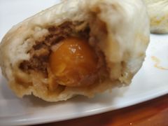 咸蛋黄超人包-老陶包子铺(南大西南村店)