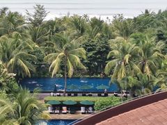 -三亚湾海居铂尔曼度假酒店