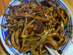 -珠宝街老左杂酱面馆