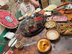 -周小明火锅(黑金冠社区店)