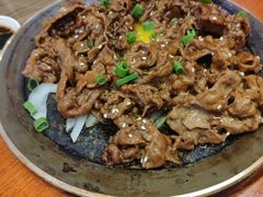 窝蛋肥牛-火啫啫·粤式啫啫煲(南通首店)