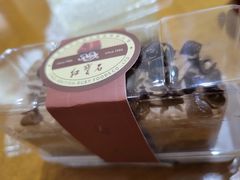 -红宝石·鲜奶小方(长阳店)