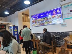 大堂-湘聚南县土菜馆(龙山二路店)