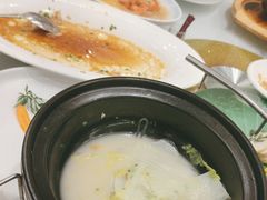 -沪华海鲜大酒楼(南汇店)