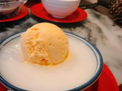 杏仁豆腐加雪球-玫瑰甜品(文明路店)