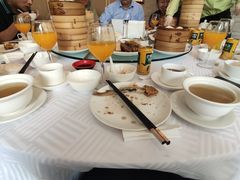 -上海虹桥君丽假日酒店(娄山关路地铁站店)
