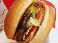 cheese&nbsp;burger-In-N-Out Burger(LAX)