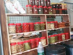 -佬缸炮江湖川菜(玉林店)