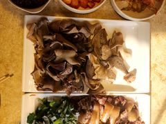 -英子补身汤(海兰路店)