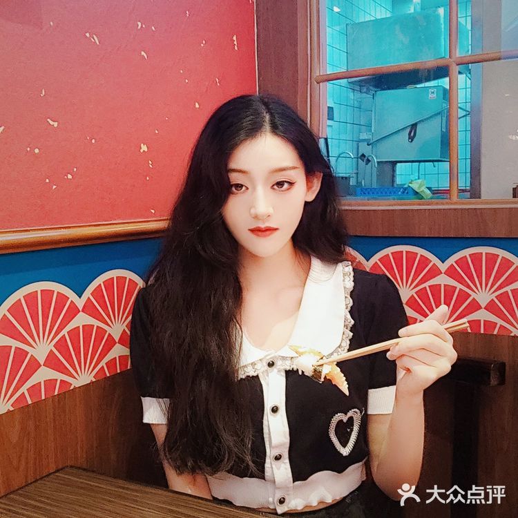  想吃日料了 脑海中瞬间出现了仙隐小鹿