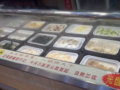 -尚品海鲜肥牛自助火锅(湖明店)