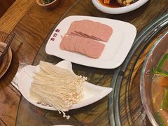 -亮欢寨酸汤鱼(沙冲路店)