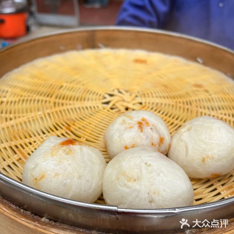 这家牛肉包子真的很好吃