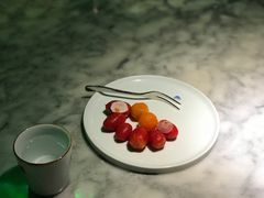 山药片桂花蜜浸三色小番茄-辛香汇·现炒川菜(淮海路百盛店)
