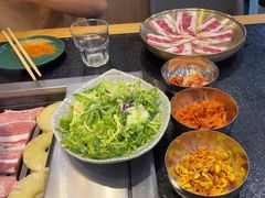 -臻牛烤肉